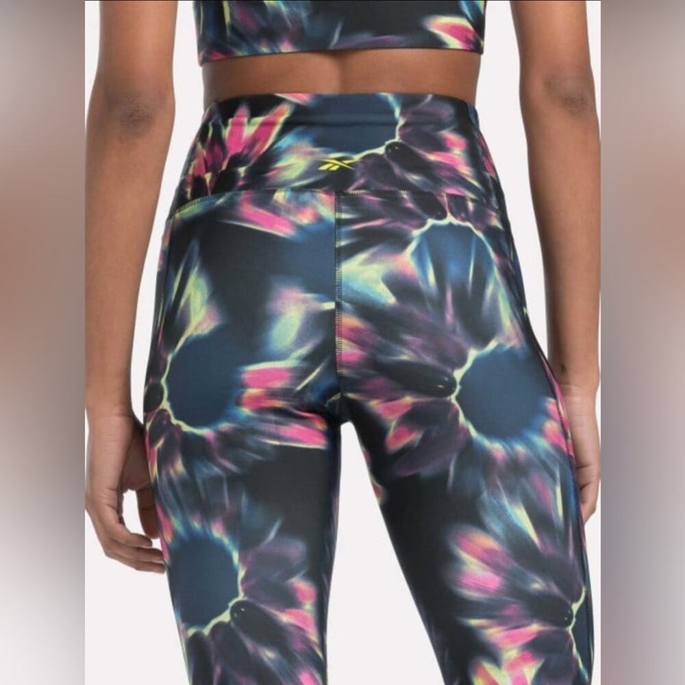 NWT Reebok Outfit - Picture 10 of 10
